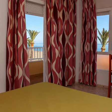 Πανσιόν Esperanza 4*