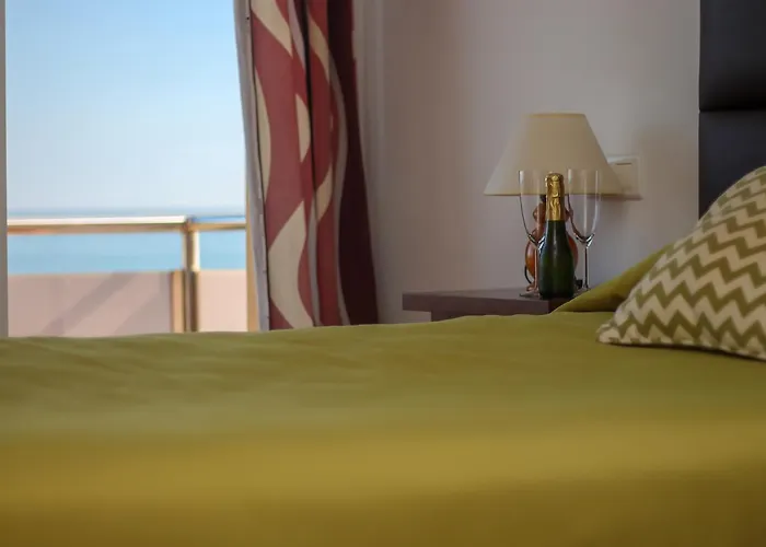Esperanza 4*