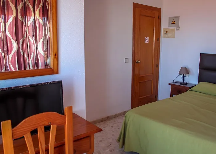 Πανσιόν Esperanza Benajarafe